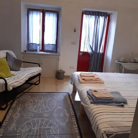 Accommodatie bij particulieren Albertoornella E Pina's Bedroom Sostegno
